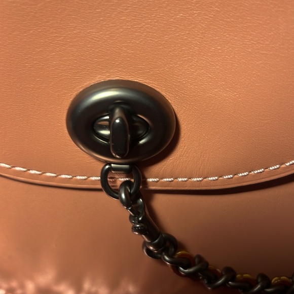 Coach - Picture 3 of 11